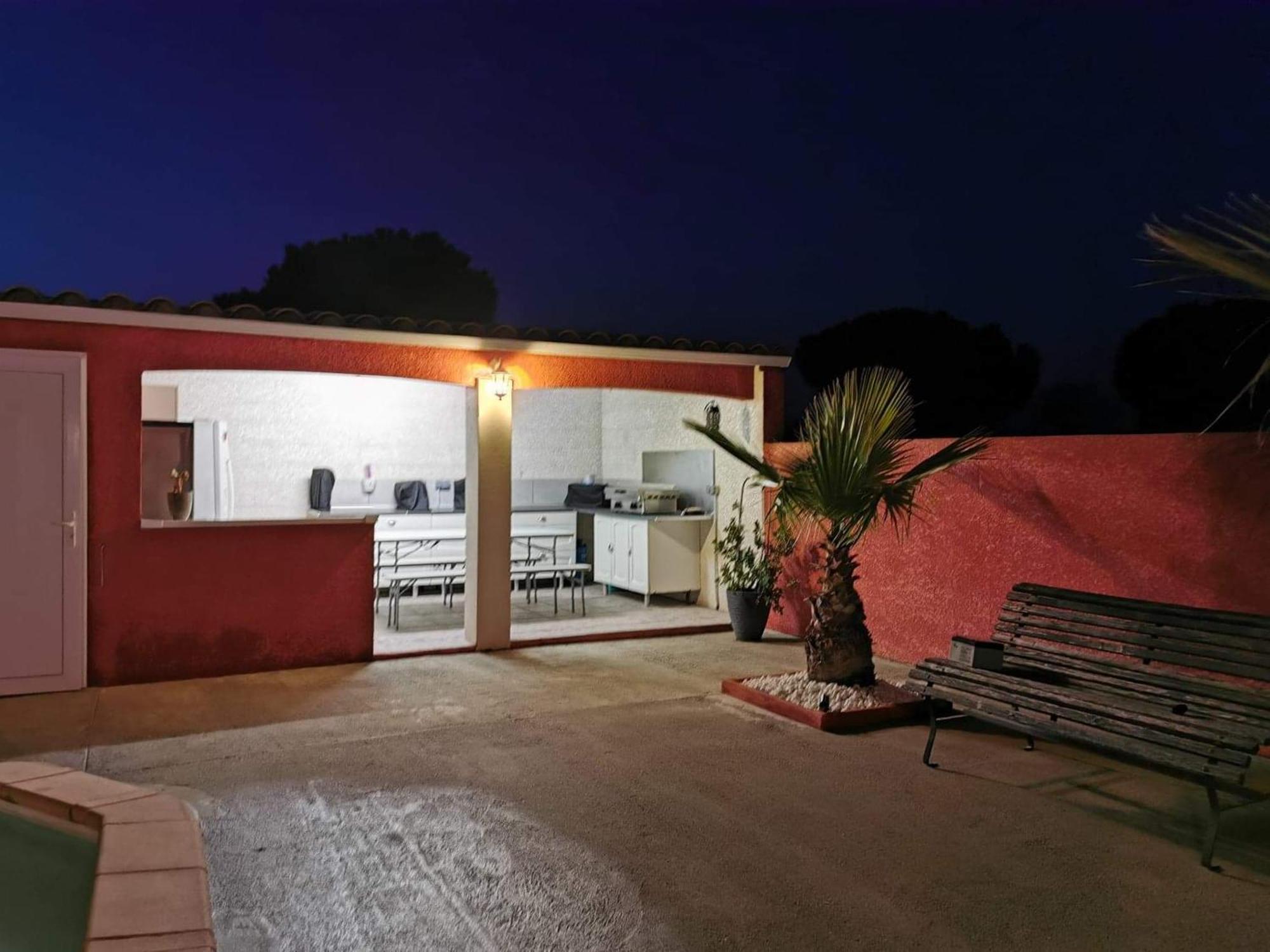 Villa Elegante A Carcassonne Avec Jardin Et Jacuzzi Eksteriør bilde